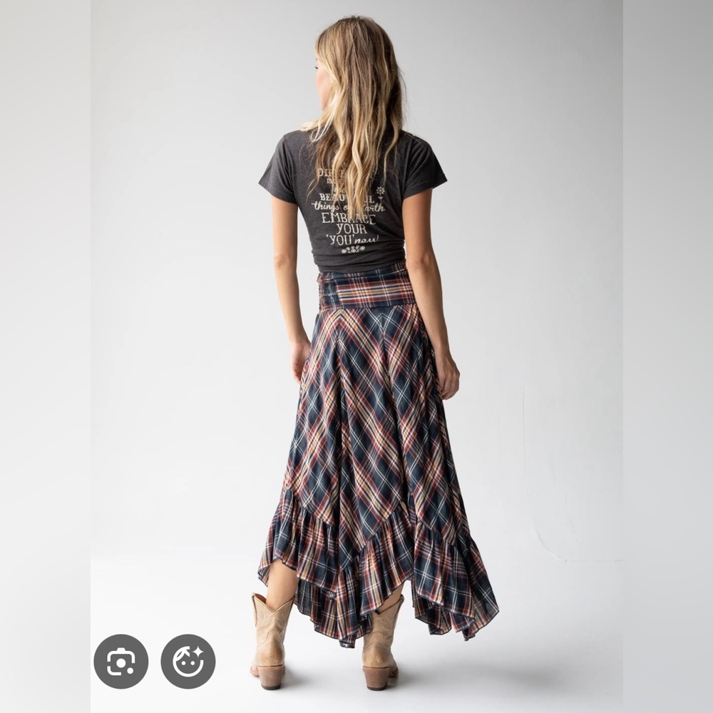 Natural Life Convertible Midi Skirt - Navy Plaid - XS/S